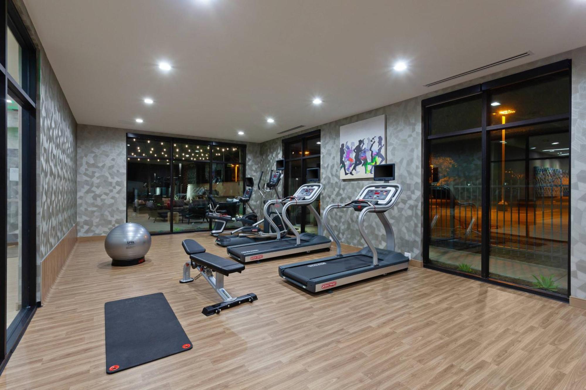 Towneplace Suites By Marriott San Diego Central מראה חיצוני תמונה